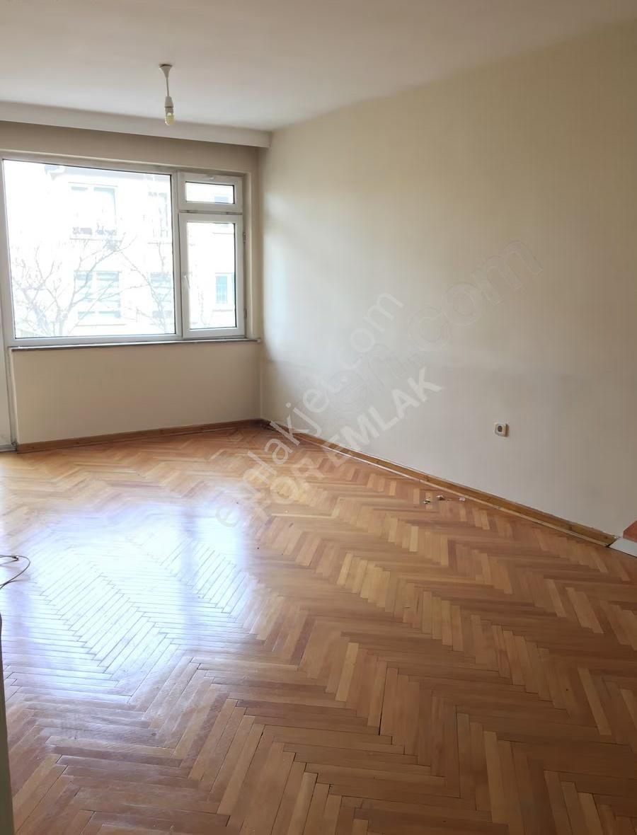 For'dan Güvenlik Caddesi'nde Kiralık 2+1 Daire, Merkezi Konum - Görsel 8