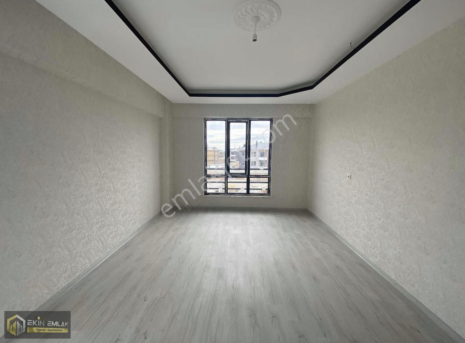 Meram Karaman Yolu Yakını Geniş 3+1 Satılık Daireler