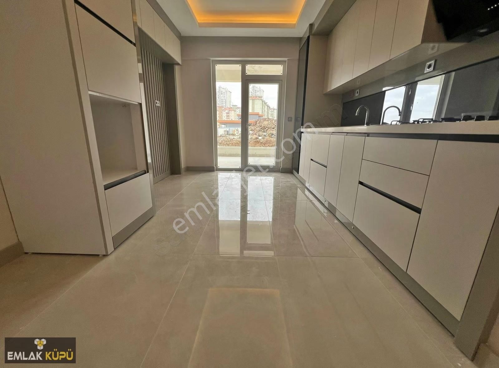 Atayurt Mah'de Satılık 2+1 Şehir Manzaralı Ara Katta Daireler - Görsel 21
