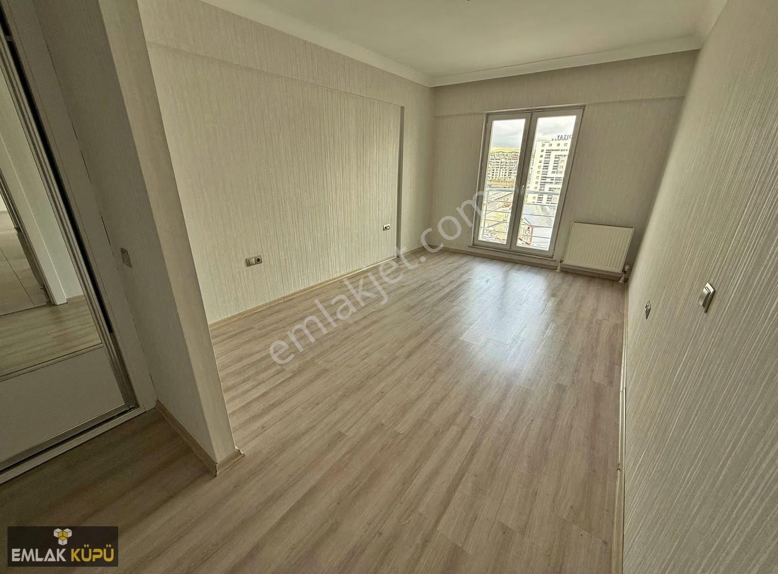 Koru Bağlıca Sitesi'nde Kiralık 2+1 Site İçinde Cadde Üstü Daire - Görsel 3