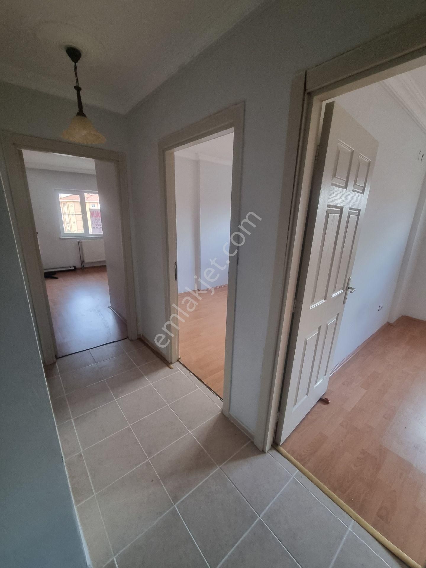 Sahibinden Toki De Yeni Boyalı 3+1 Daire - Görsel 12