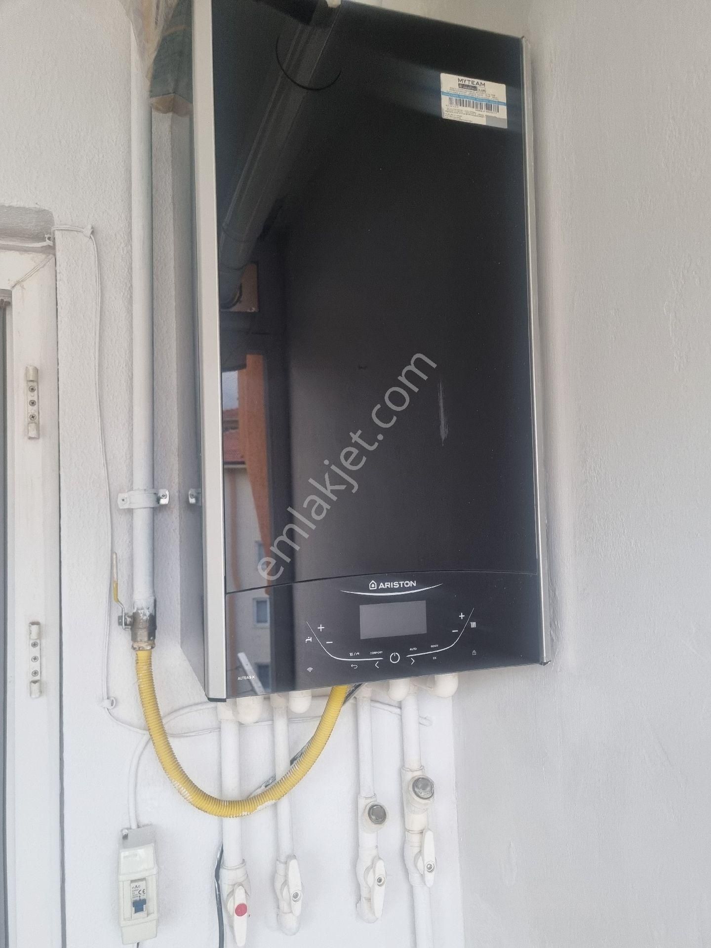 Sahibinden Toki De Yeni Boyalı 3+1 Daire - Görsel 3