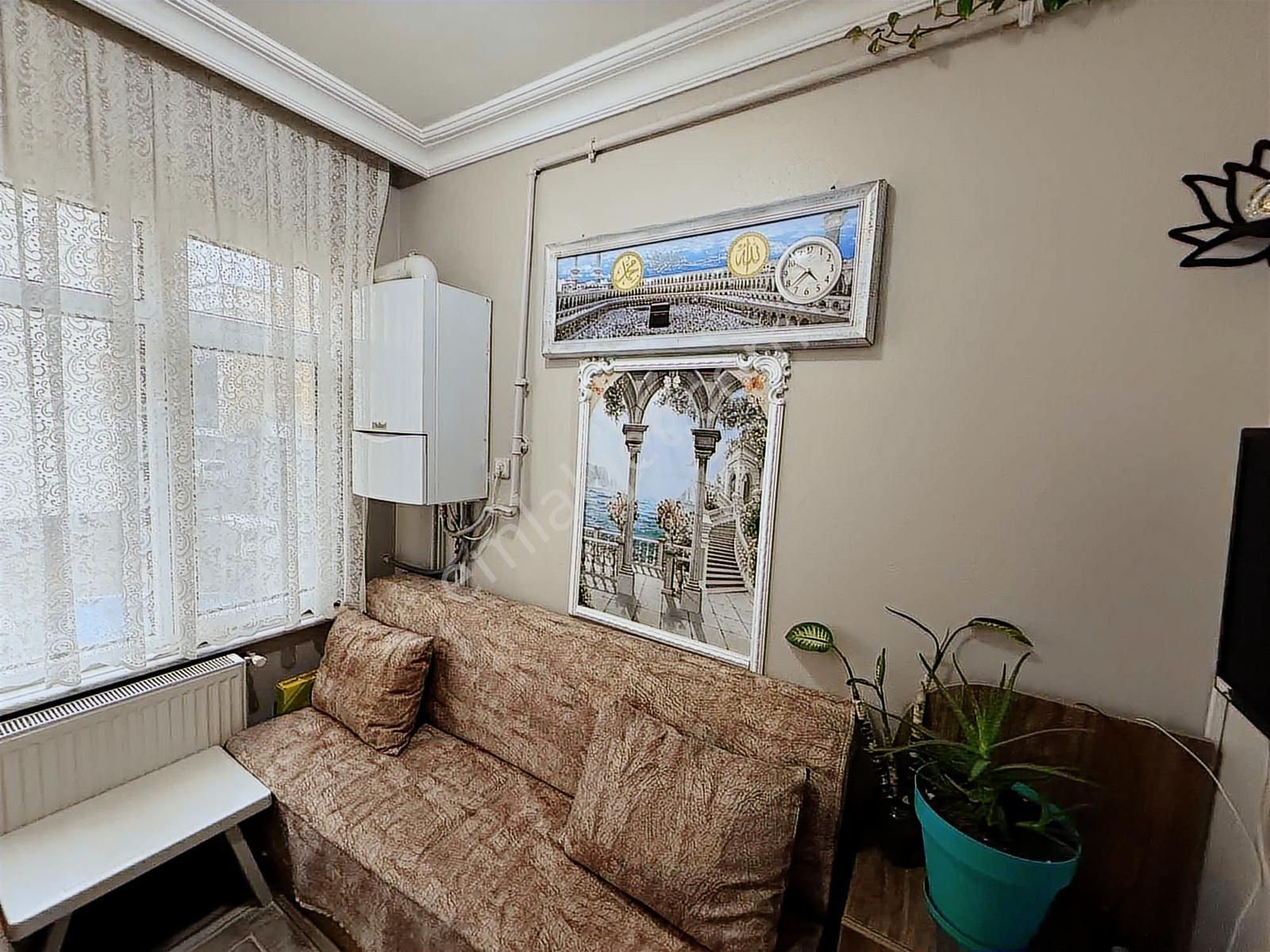 Esenyalı'da Eşyalı Veya Eşyasız 3+1 Fırsat Daire - Görsel 18