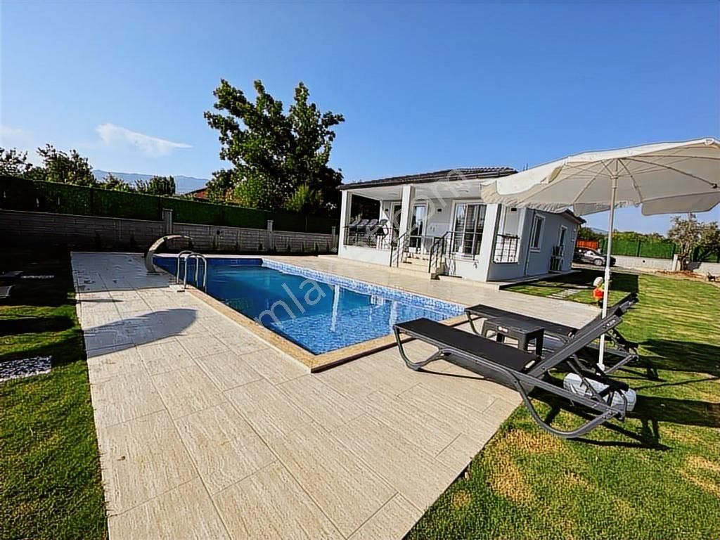 Beyobası'nda Yeşillikler İçinde Tam Müstakil, İzole Bir Yaşam