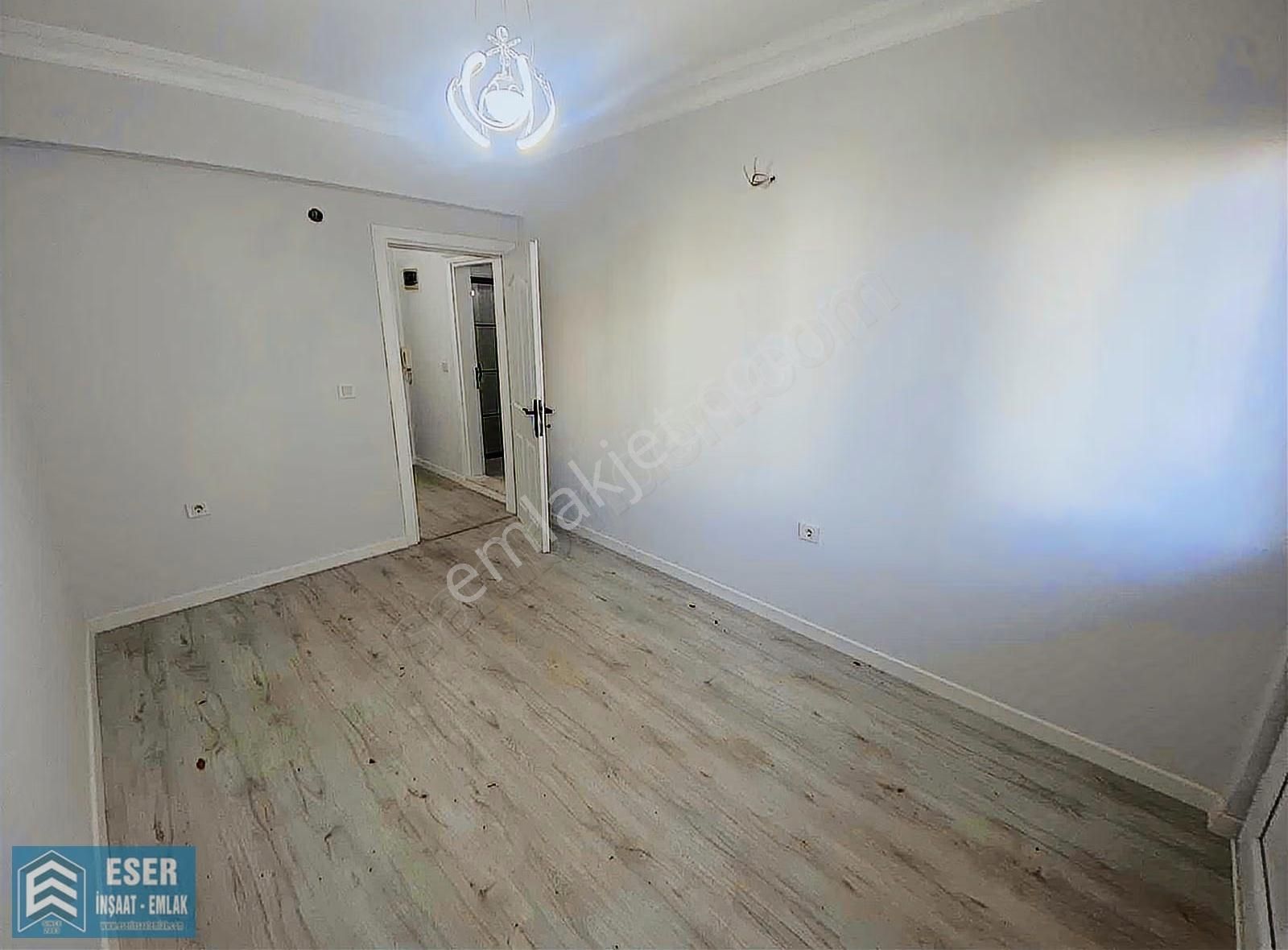 Didimde Satılık Denize Yakın Ön Cephe Ayrı Mutfak 2+1 Daire - Görsel 4