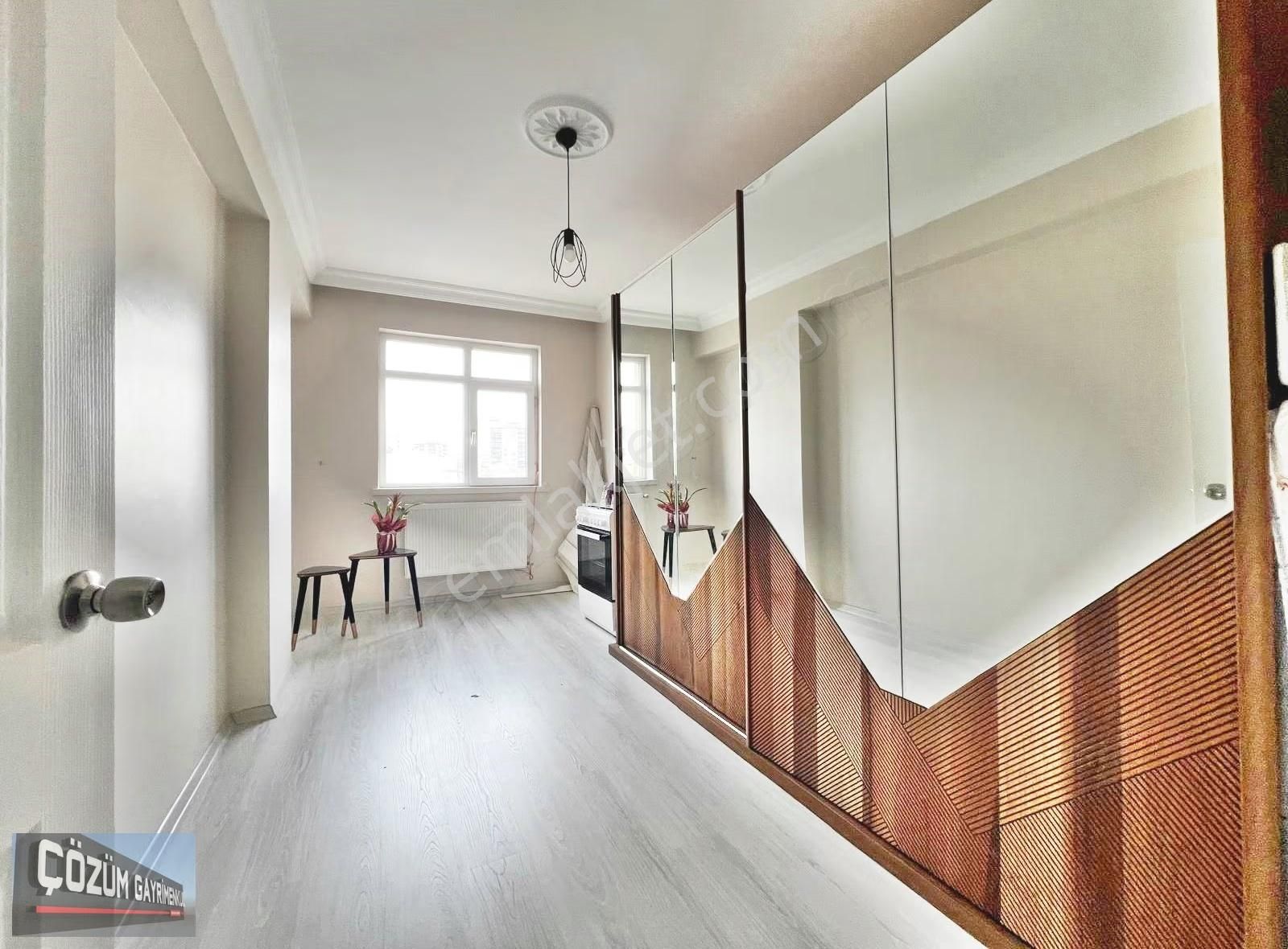 Cadde Üzeri 3+1 Asansörlü Manzaralı Kök Tapu Çift Banyo Kilerli. - Görsel 6