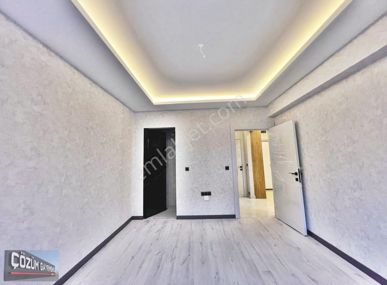 Site İçinde-sıfır-teras Balkonlu-full Yapılı-çift Banyo-ön Cephe - Görsel 24