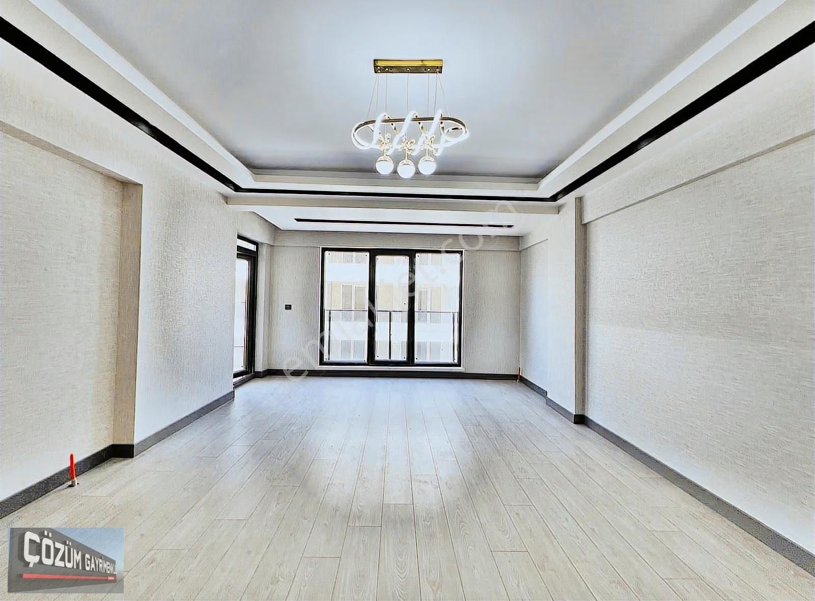 Çözüm'de Sıfır 3+1 Çift Banyo Geniş Ve Ferah Ön Cephe Ful Yapılı - Görsel 28