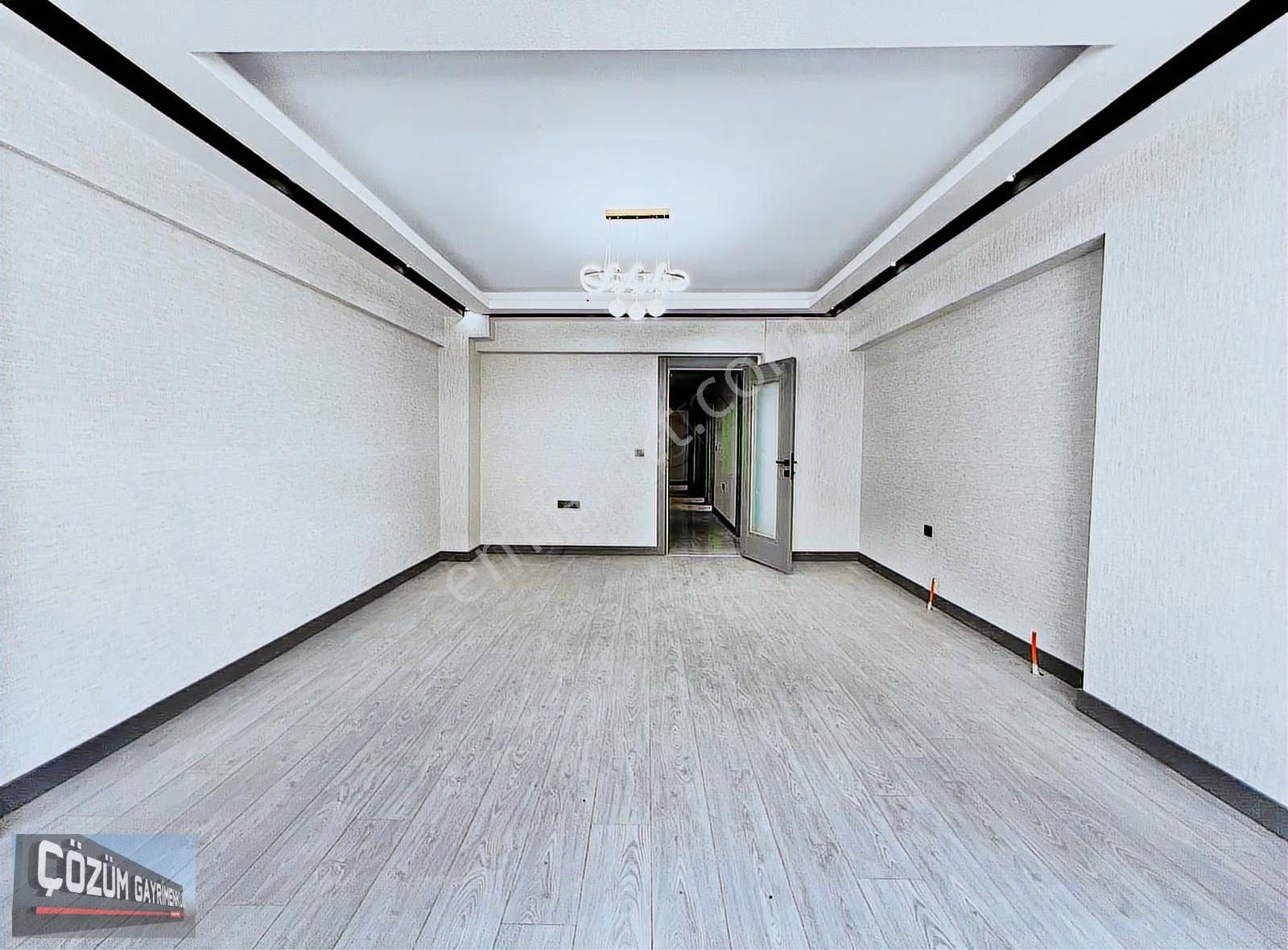 Çözüm'de Sıfır 3+1 Çift Banyo Geniş Ve Ferah Ön Cephe Ful Yapılı - Görsel 26