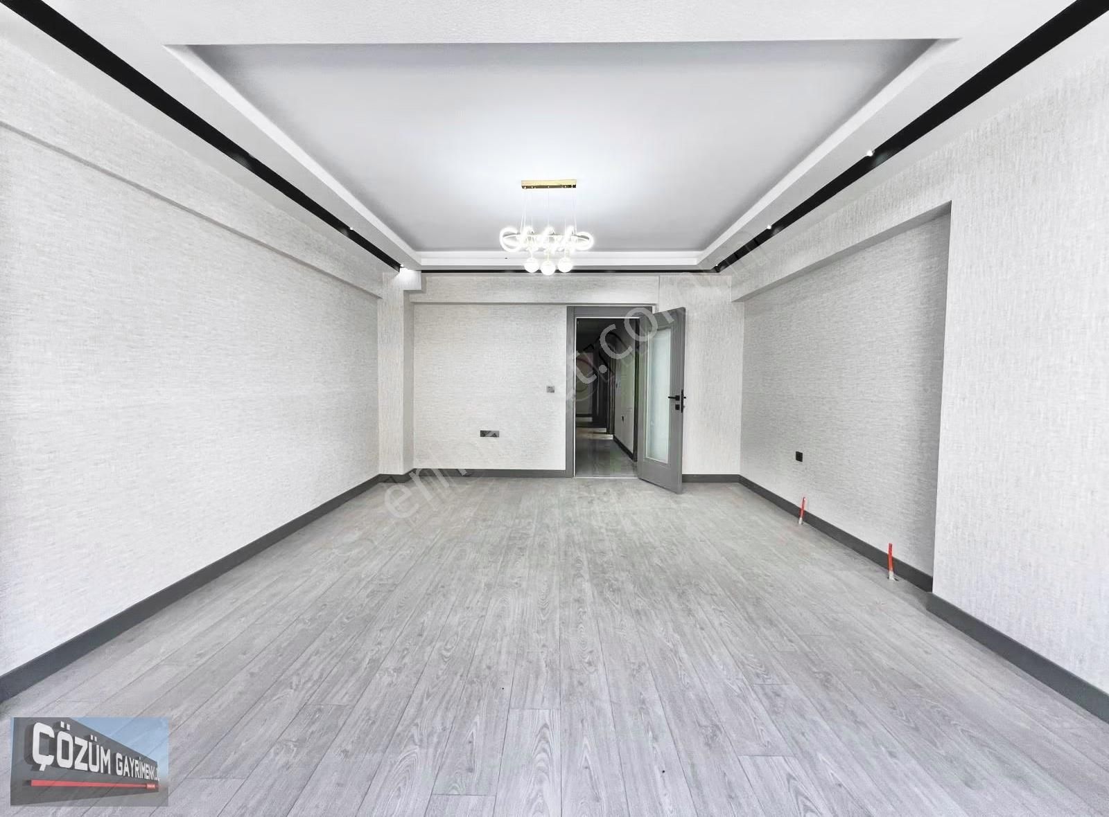 Çözüm'de Sıfır 3+1 Çift Banyo Geniş Ve Ferah Ön Cephe Ful Yapılı - Görsel 23
