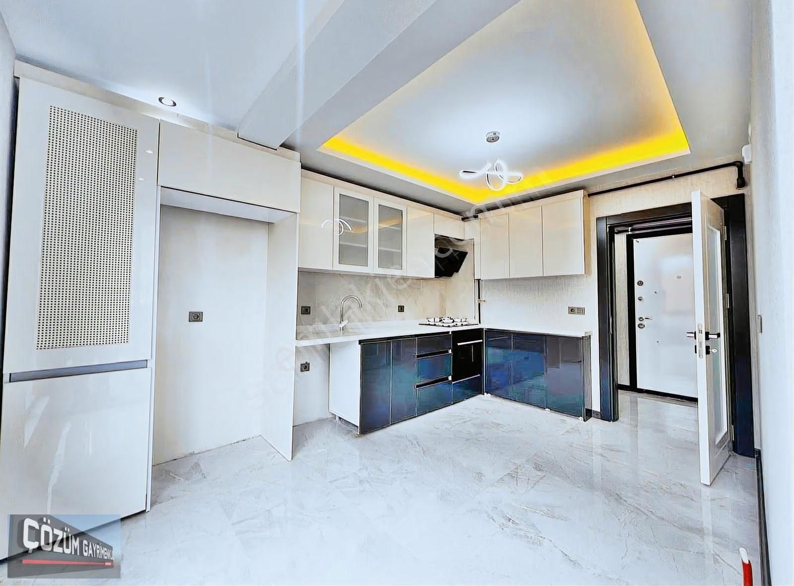 Çözüm'den Bağlum Merkezde Sıfır 3+1 Ön Cephe Full Yapılı Daire. - Görsel 9