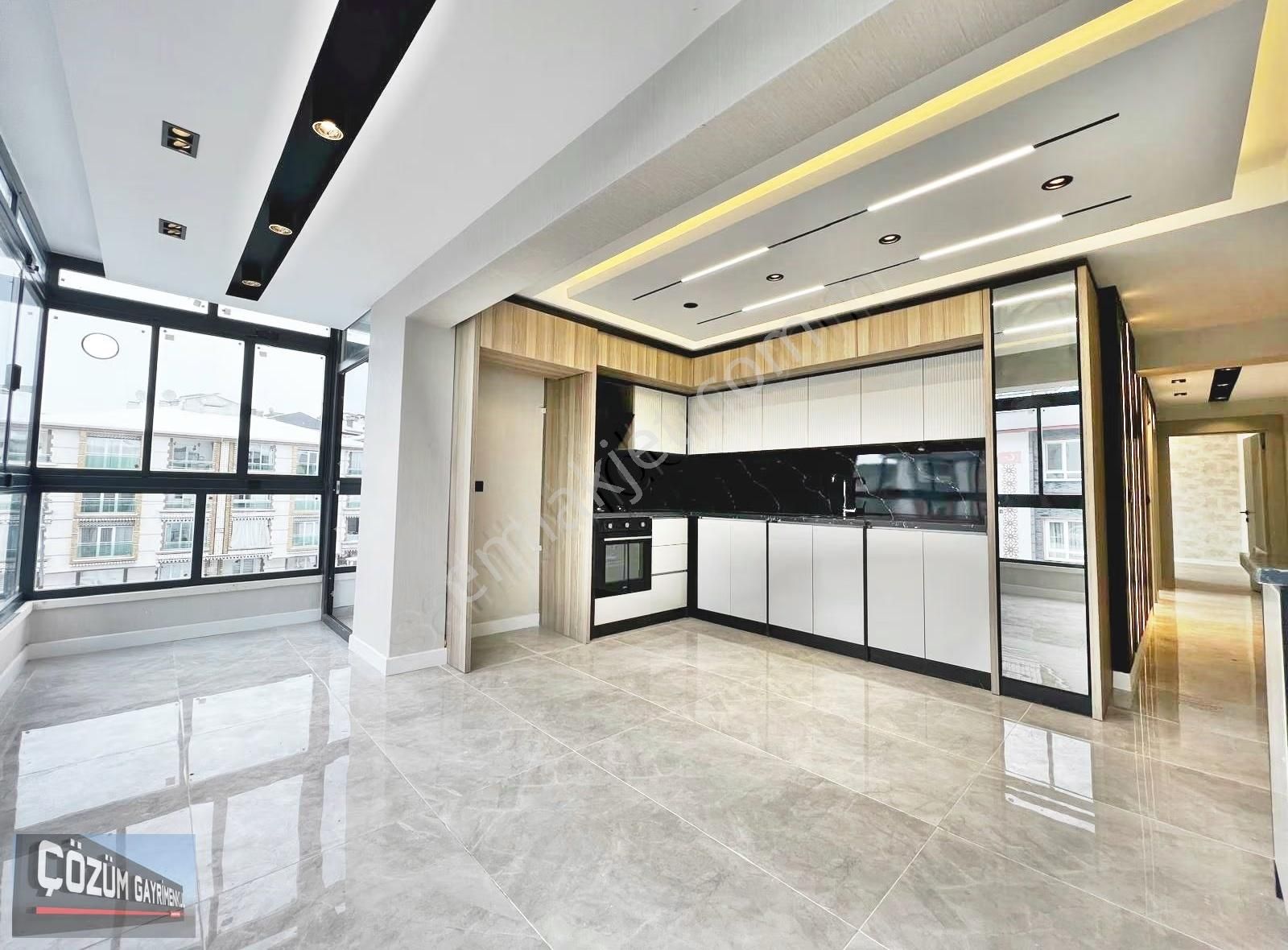 Çözüm Keçiören'de Sıfır 3+1 Orta Kat Ön Cephe Full Yapılı Daire. - Görsel 25