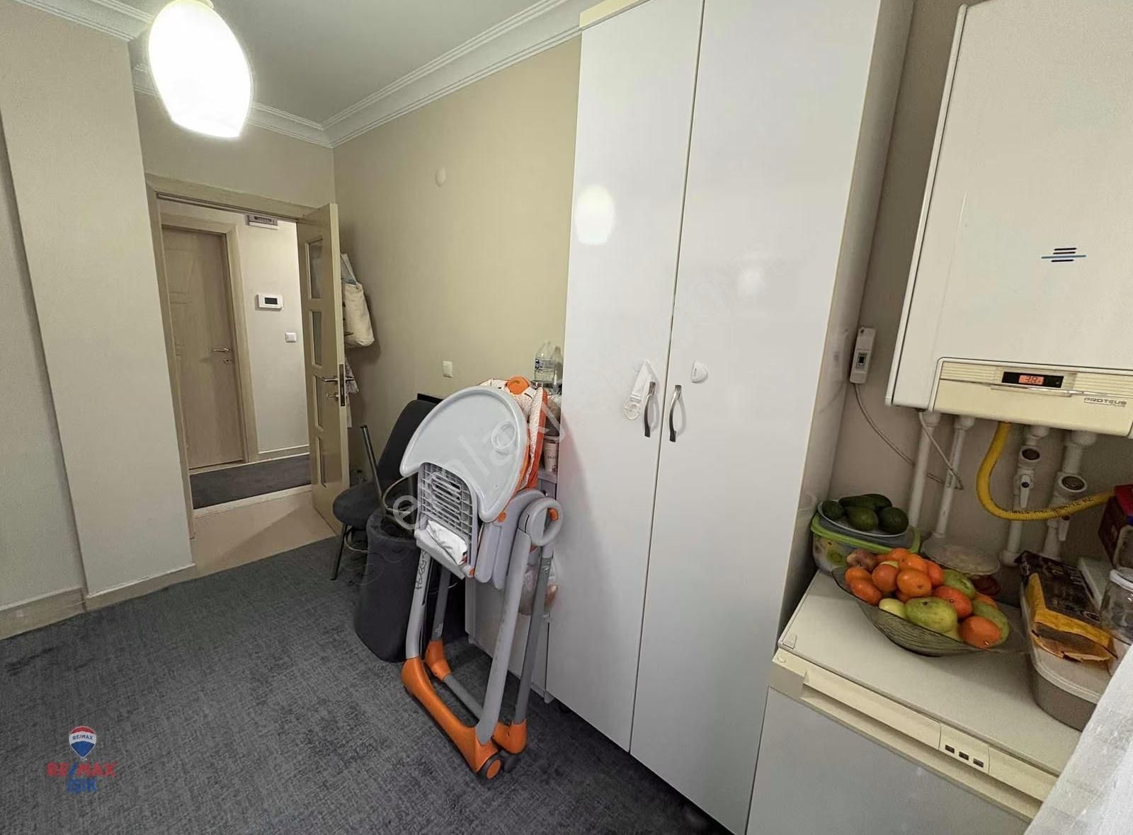 Üsküdar Ferah Mahallesinde Metroya Yakın 2+1 Daire - Görsel 11