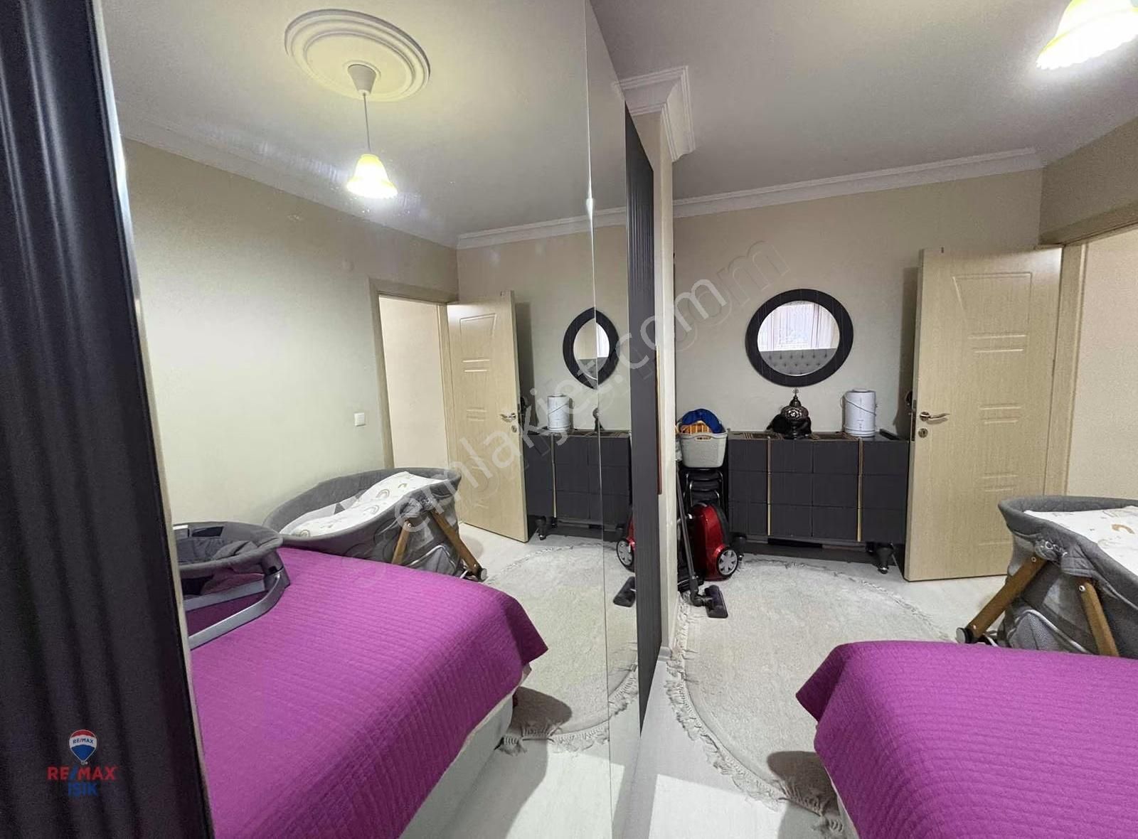 Üsküdar Ferah Mahallesinde Metroya Yakın 2+1 Daire - Görsel 5