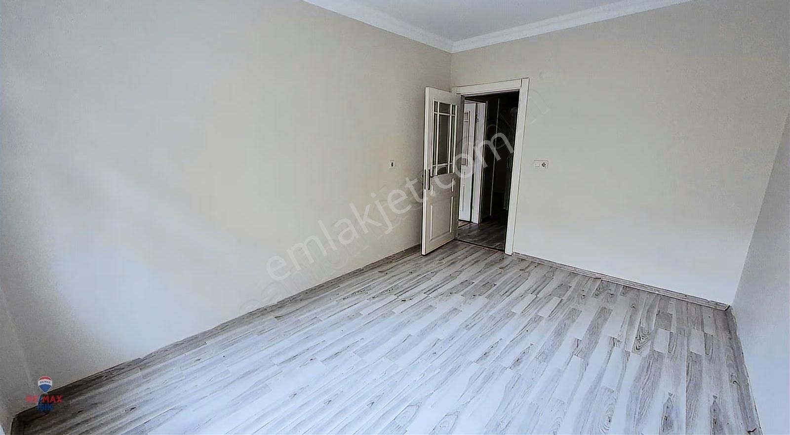 Cadde Üzerinde, İskanlı Geniş 2+1 Daire - Görsel 19