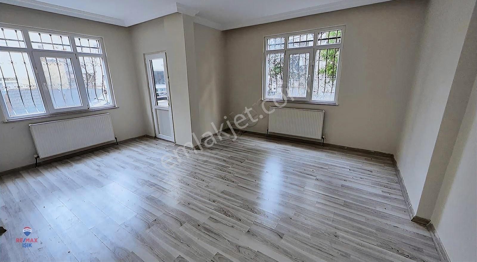 Cadde Üzerinde, İskanlı Geniş 2+1 Daire - Görsel 17
