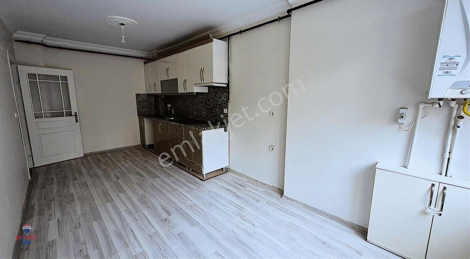 Cadde Üzerinde, İskanlı Geniş 2+1 Daire - Görsel 22