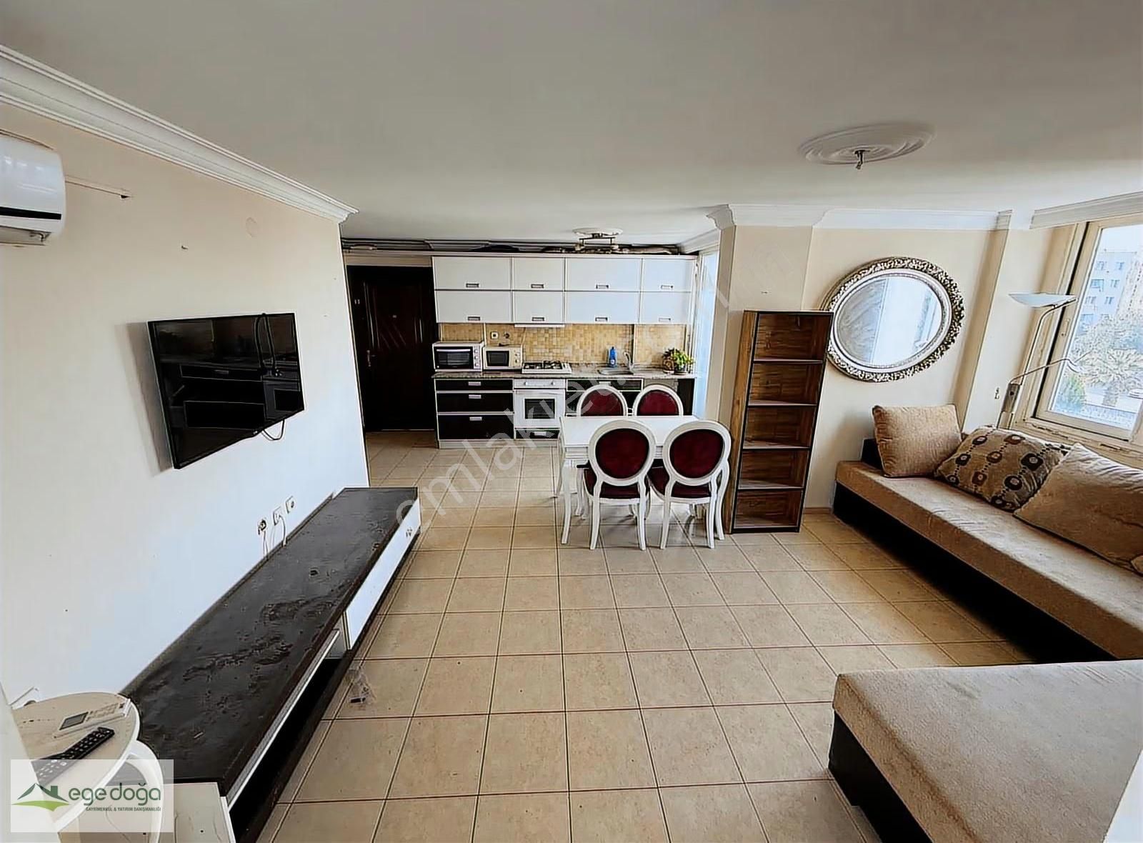 Kuşadası Otagar Arkası Asansörlü Çift Cephe Ferah 2+1 Daire - Görsel 9