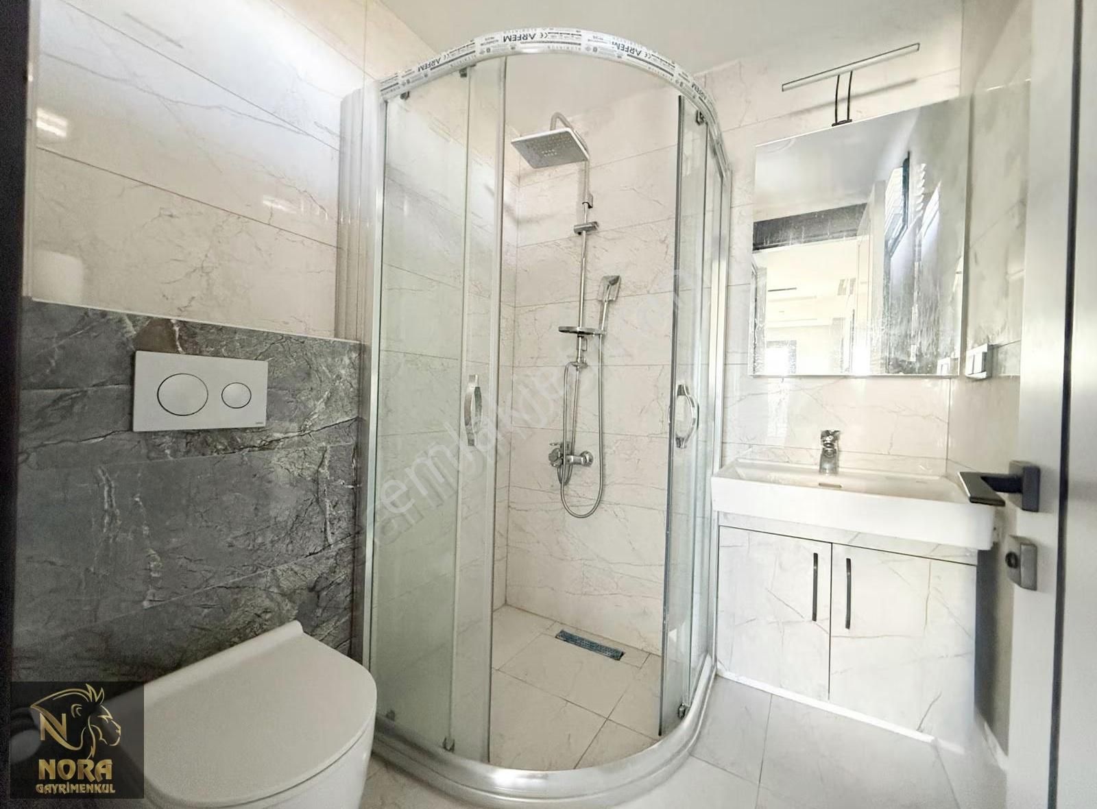 Nora'dan 13. Cadde Cepheli Tek Blok 180m2 Cam Balkonlu Kiralık - Görsel 11