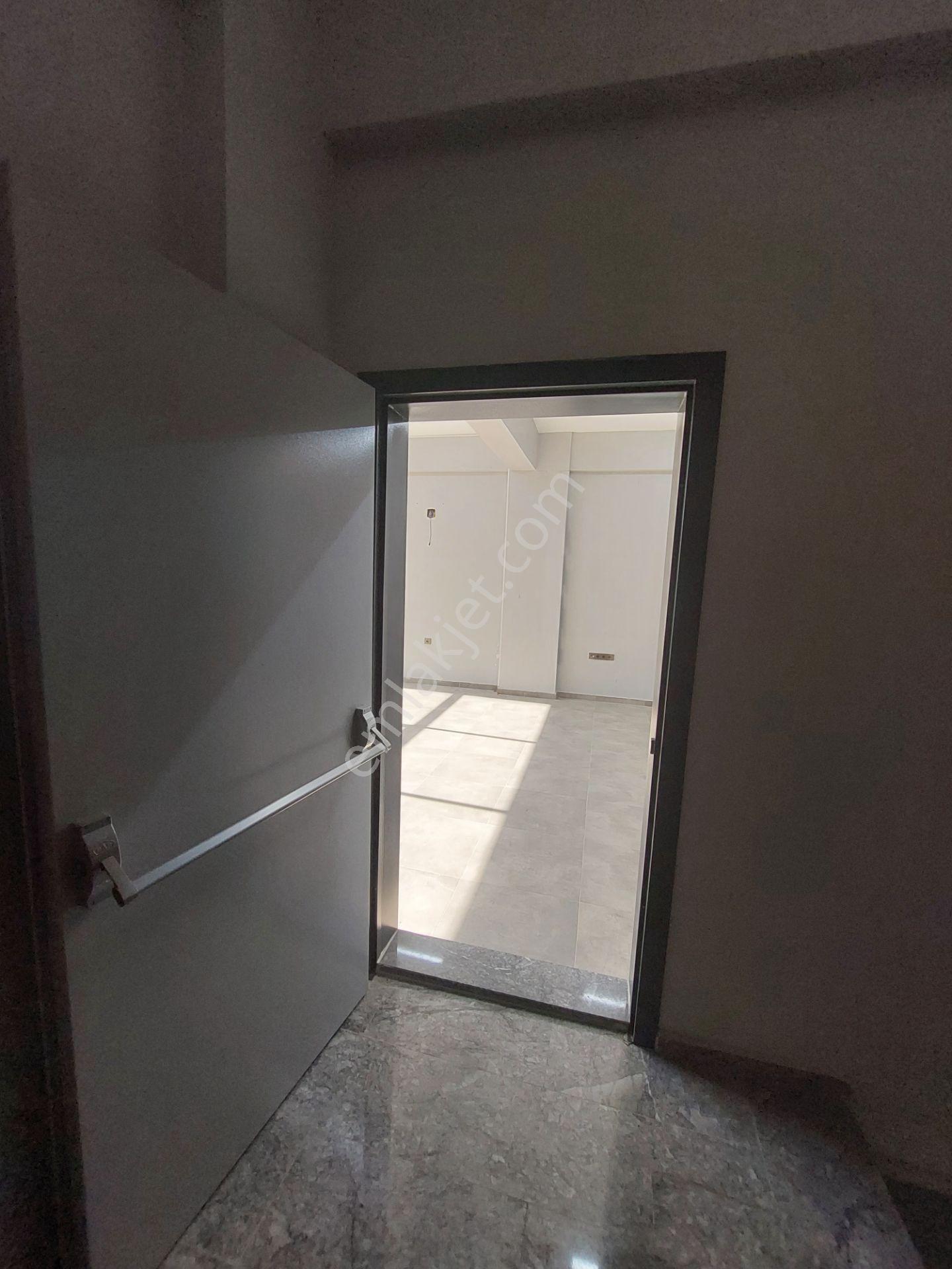 Yıldırım Vişne Ticaret.bölgesinde Süper Donanımlı Satılık 650m2 Komple Bina - Görsel 24