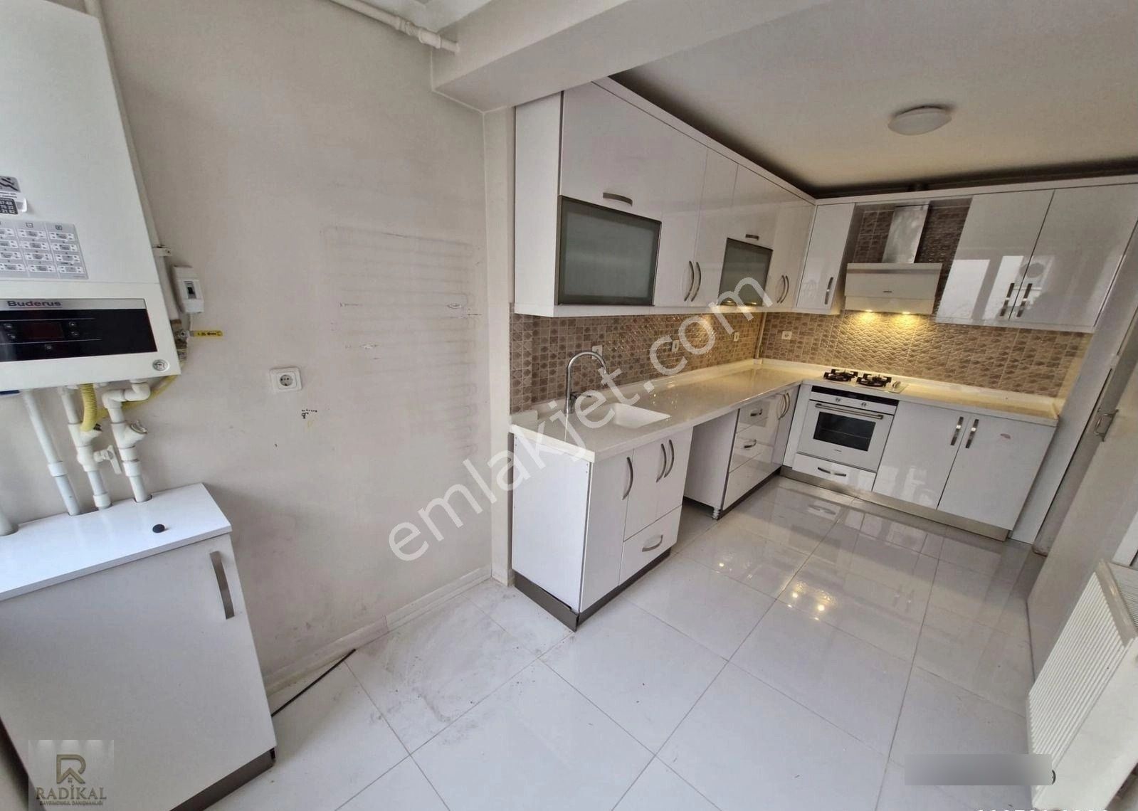 Birlik Mahallesi 398. Cadde 1. Katta 2+1 M2 Yüksek Kiralık Daire......... - Görsel 8