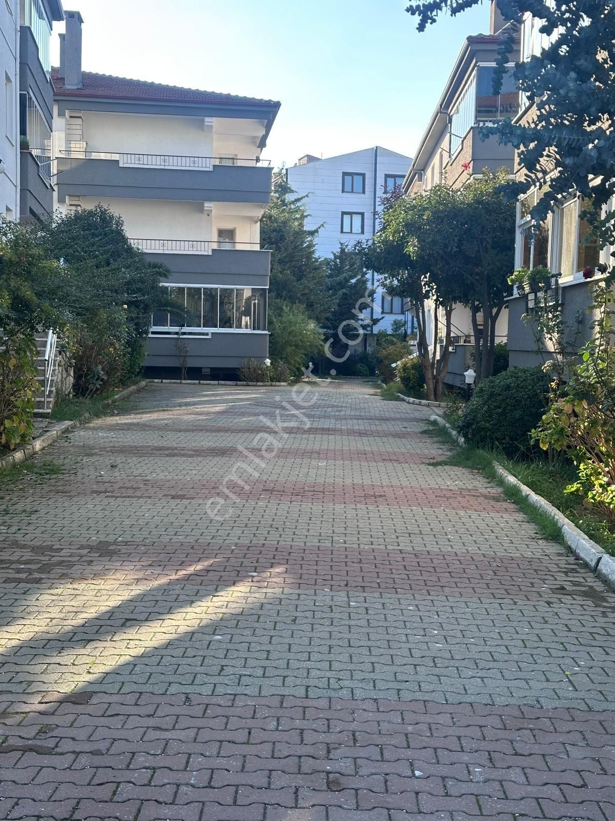 Yalova Çınarcık Tesvikiye Plaşlar Mevkii Geniş 2+1 Satılık Ara Kat Daire - Görsel 26