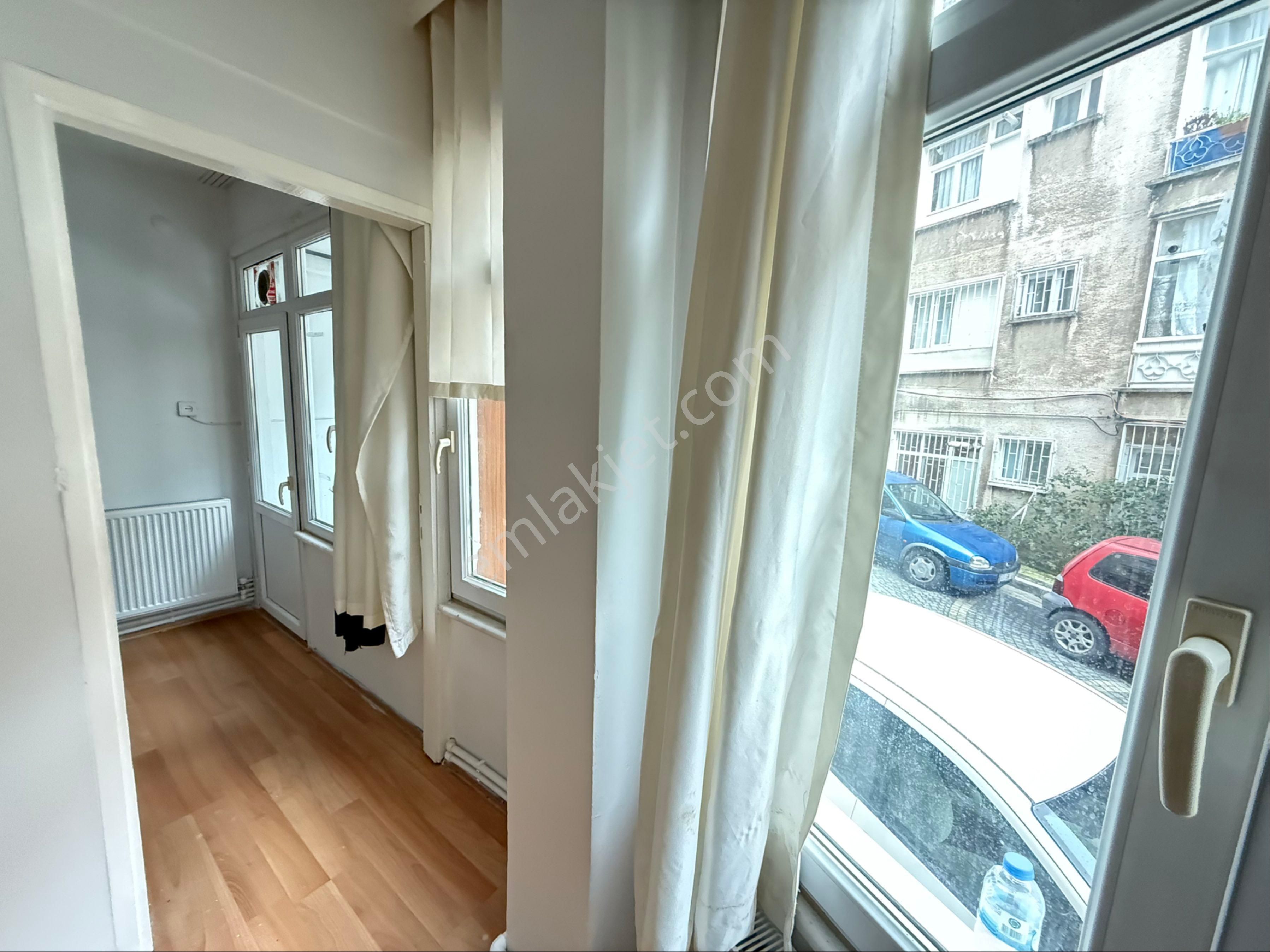 Parlak'tan Üsküdar Sultantepe^de 2+1 Balkonlu Kombili Daire^* - Görsel 6