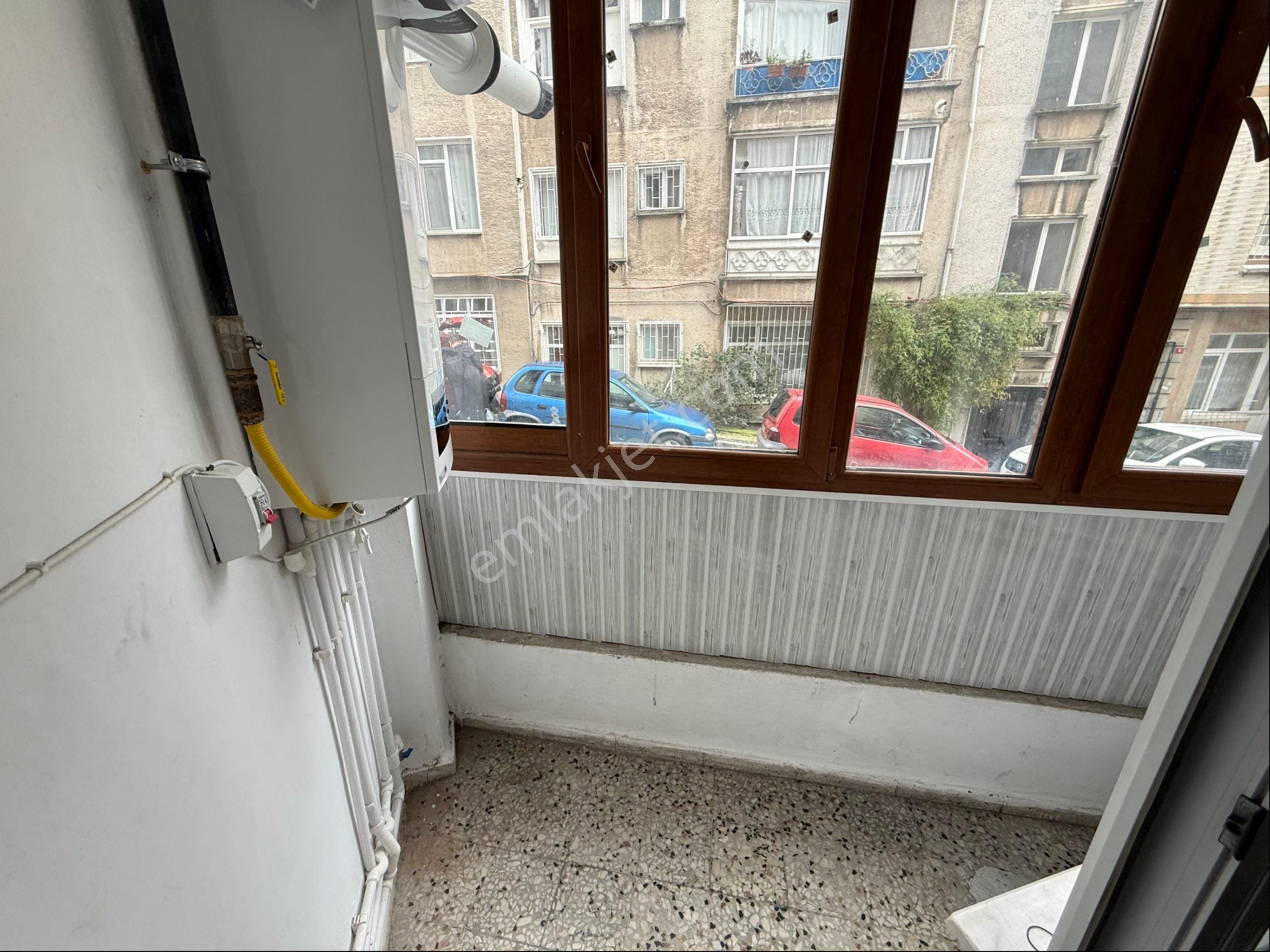 Parlak'tan Üsküdar Sultantepe^de 2+1 Balkonlu Kombili Daire^* - Görsel 12