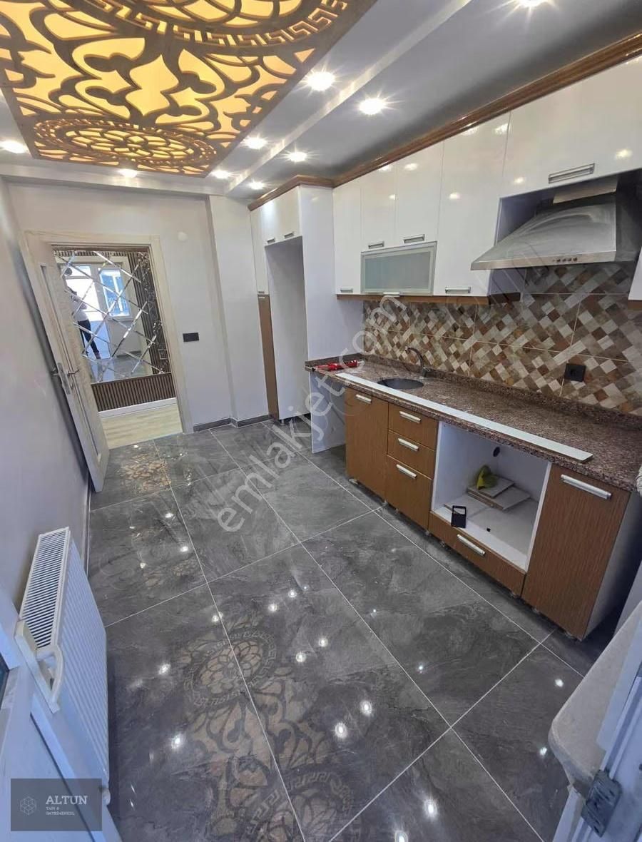 Esenyurt'ta Yakın Ulaşım Noktalarına Sahip 3+1 Satılık Daire - Görsel 18