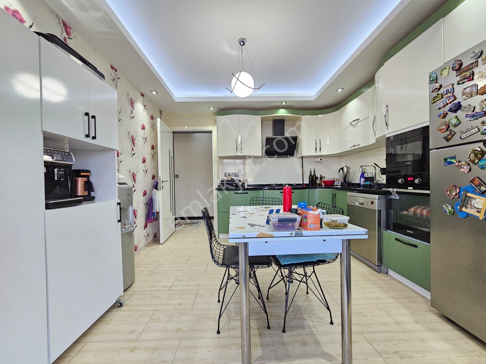 Denizli Şemikler De Cinkaya Mevki 3+1 180 M2 Ebeveyn Banyolu Satılık Lüks Geniş Daire - Görsel 8