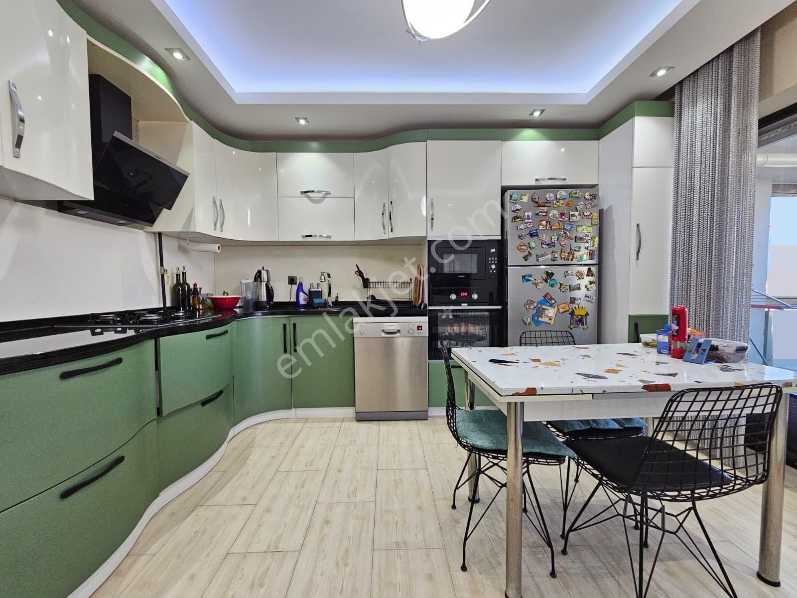 Denizli Şemikler De Cinkaya Mevki 3+1 180 M2 Ebeveyn Banyolu Satılık Lüks Geniş Daire - Görsel 14