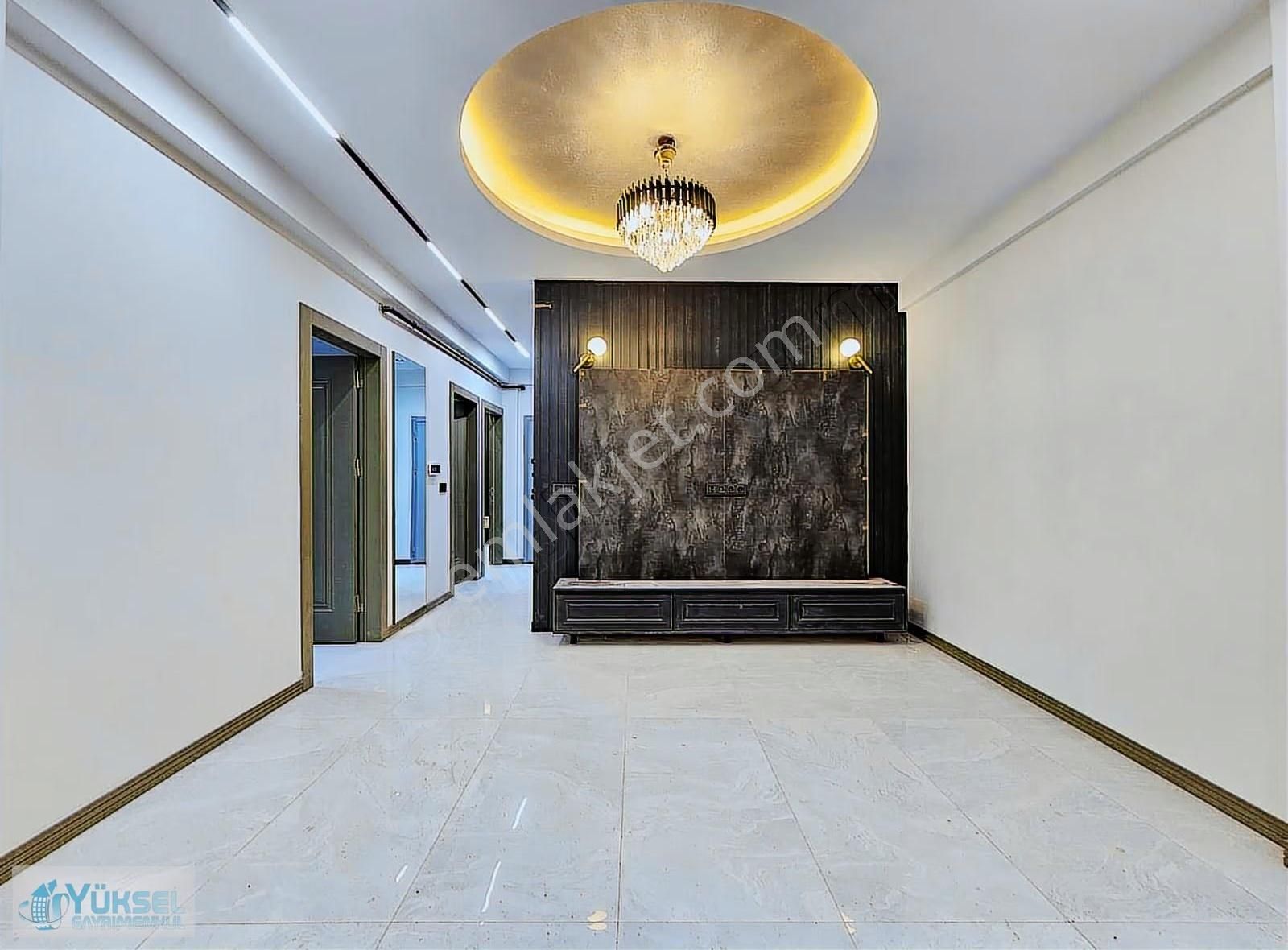 Yükselden Albayrak Meydanına Yakın Giyinme Odalı Lüks Daireler - Görsel 17
