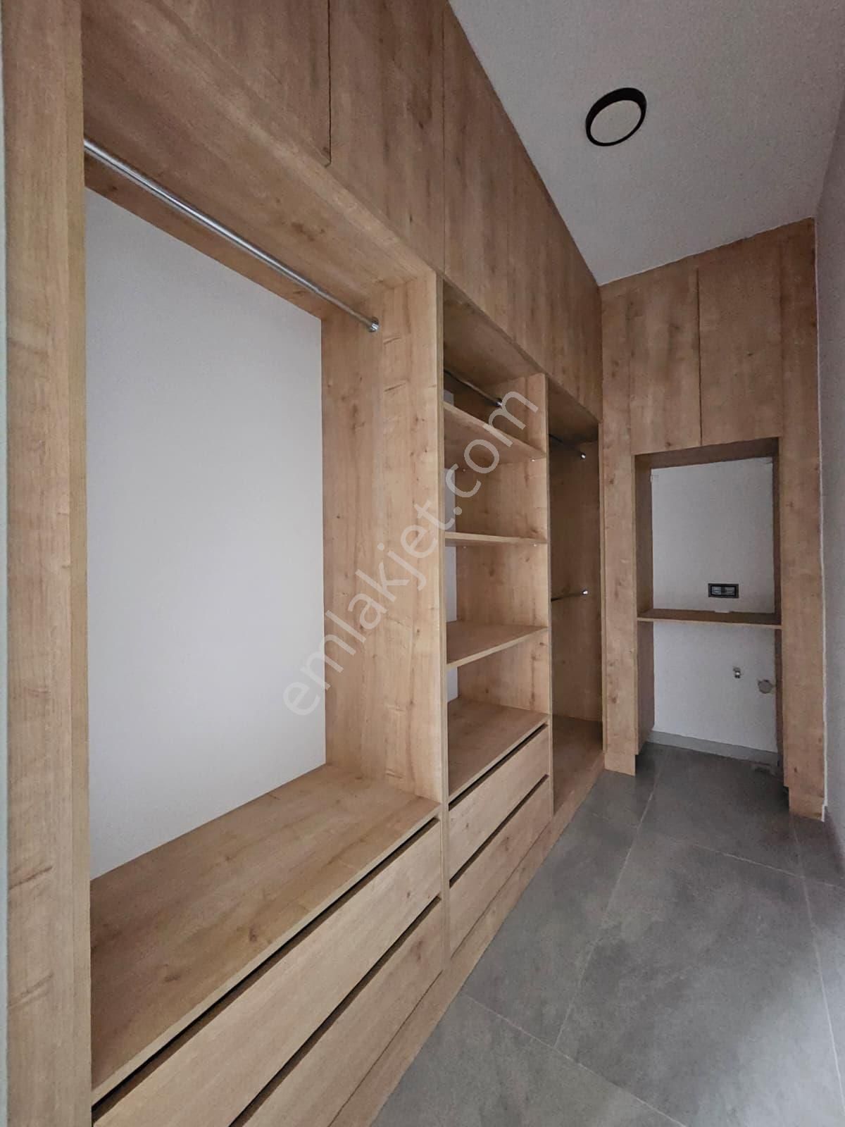 Denizli Şemikler De 2+1 Harika Konumda Ebeveyn Banyolu Giyinme Odalı Satılık Lüks Daireler - Görsel 23