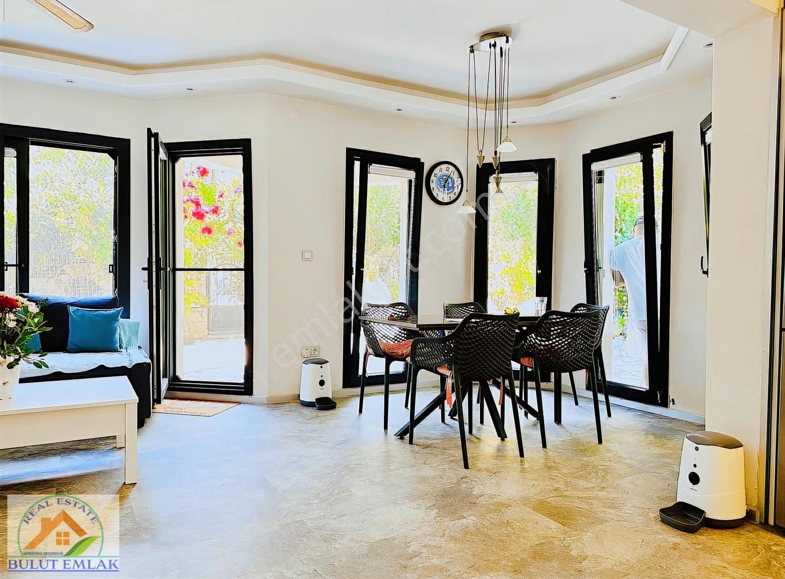 Akyaka Azmağına 30m. Lüks Dubleks Villa - Yatırım Fırsatı