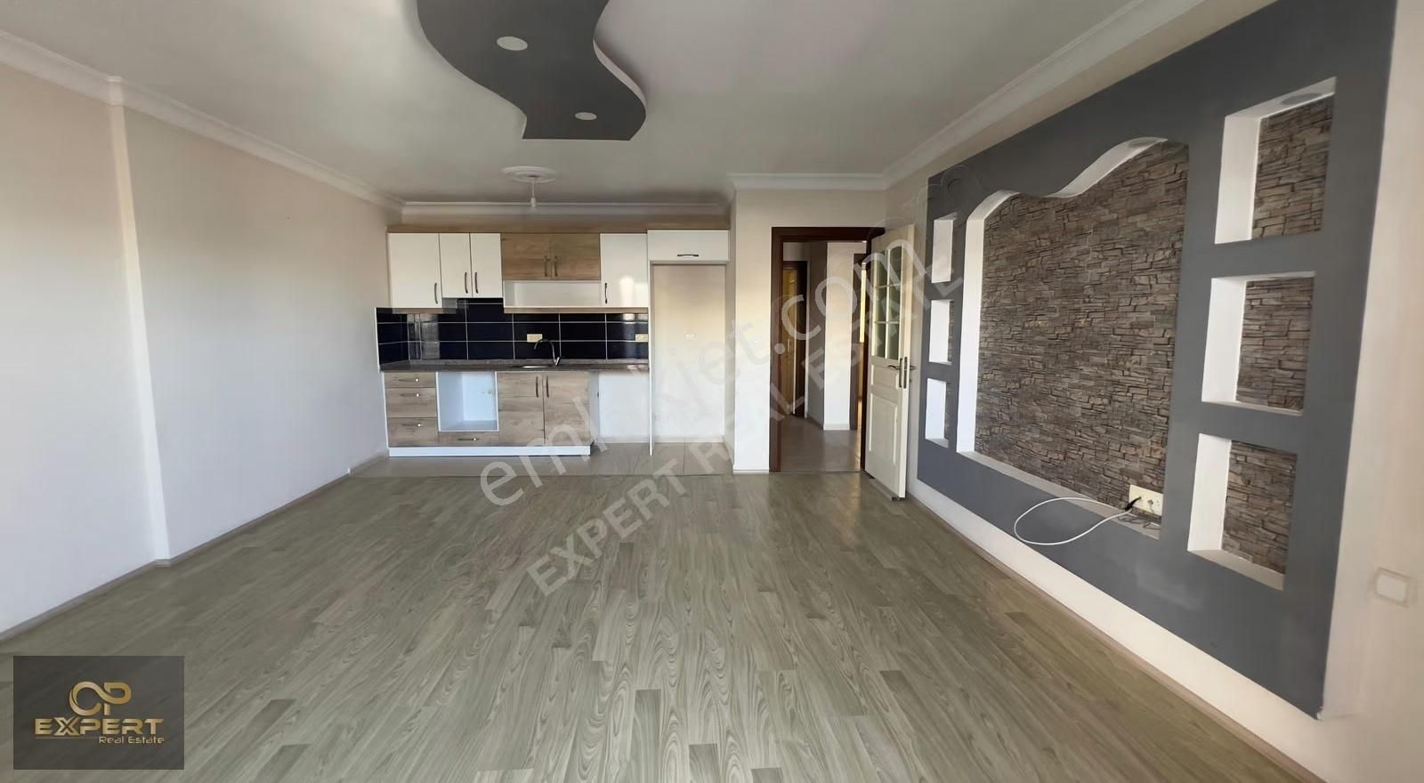 Davutlar Acıl Satılık 3+1 Merkezde