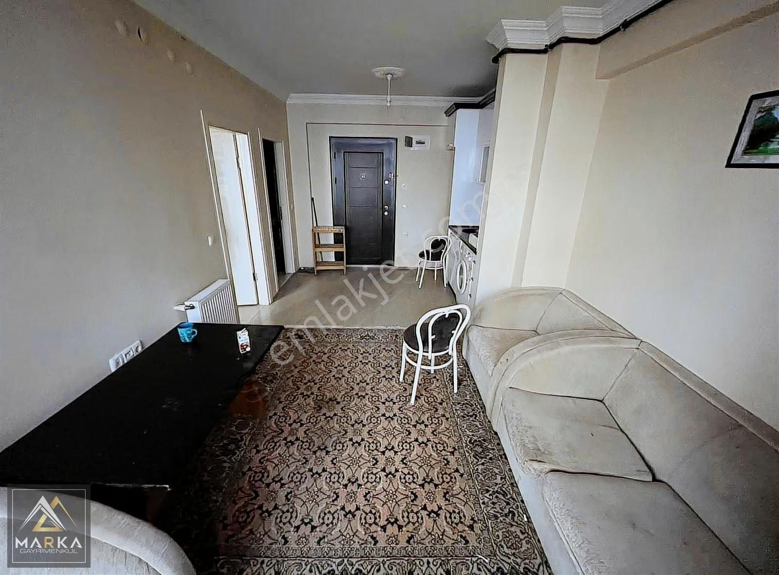 Marka'dan Yunusemre Mah Cadde Üzeri Tapu Müd.arkası Balkonlu 1+1 - Görsel 9