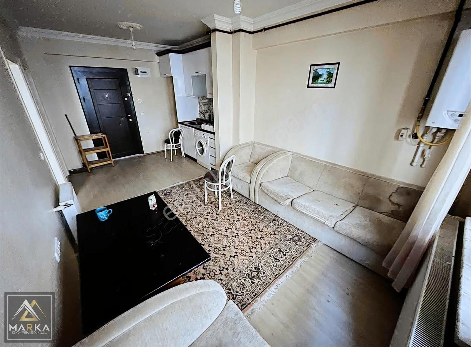 Marka'dan Yunusemre Mah Cadde Üzeri Tapu Müd.arkası Balkonlu 1+1 - Görsel 8