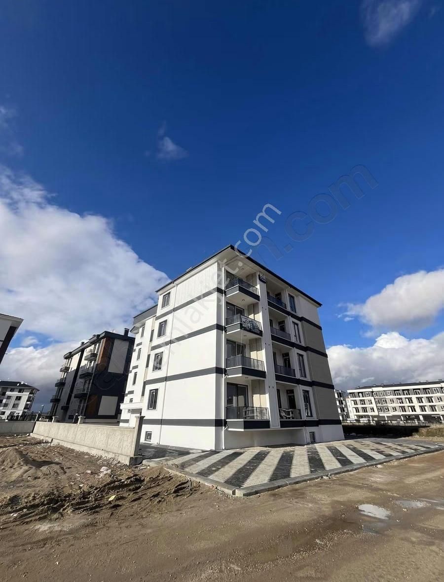 Lotus'tan Uydukente Sıfır 2+1 Lüks Daireler