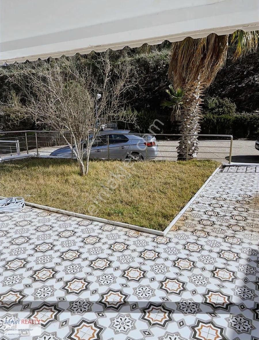 Güllük Oba Sitesinde Deniz Manzaralı Eşyalı Satılık Villa - Görsel 21