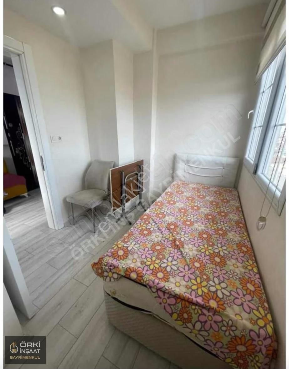 Arakat Cadde Üzerinde 1+1 Kiracılı Apart - Görsel 4