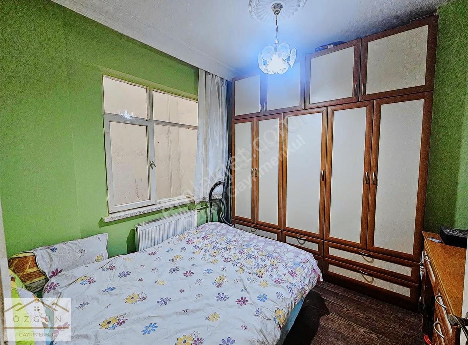 Vişnelik Mahallesinde 3+1 Satılık Daire Özgün Gayrimenkulden - Görsel 3