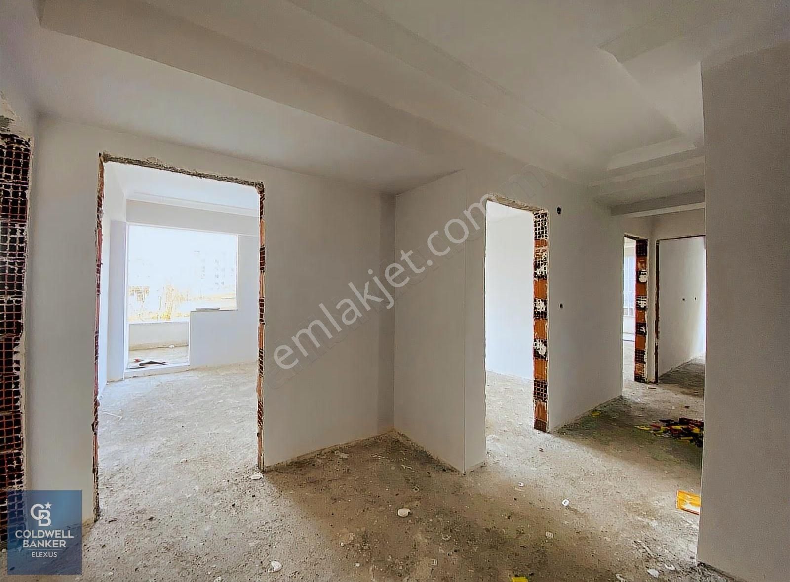 Gölcük Yazlık'ta Projeden Satılık 3+1 Daire - Görsel 21