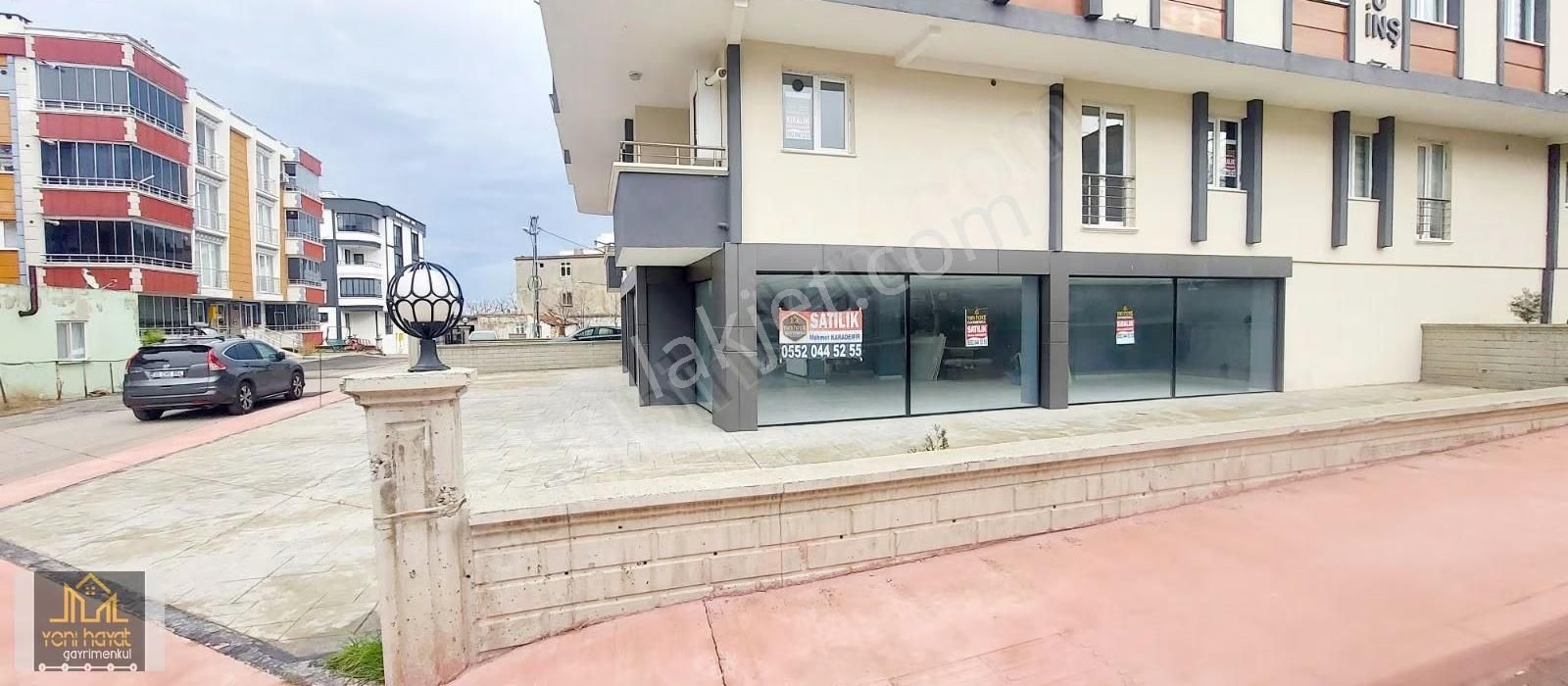 Karasamsun Da Mükemmel Konumda Satılık 400m² Sıfır İşyeri - Görsel 29