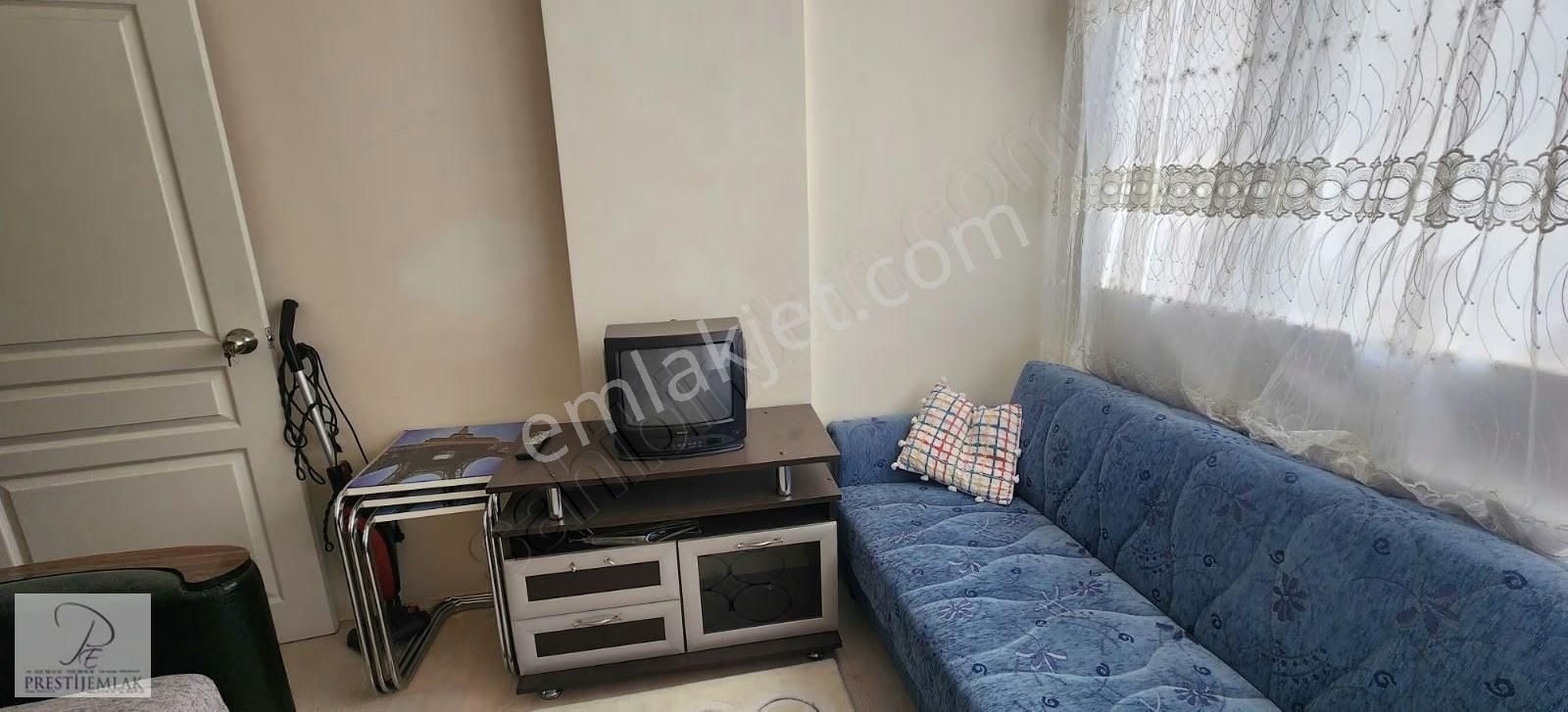 İzmir Tire Prestijden Eşyalı Kiralık 2+1 Daire - Görsel 8