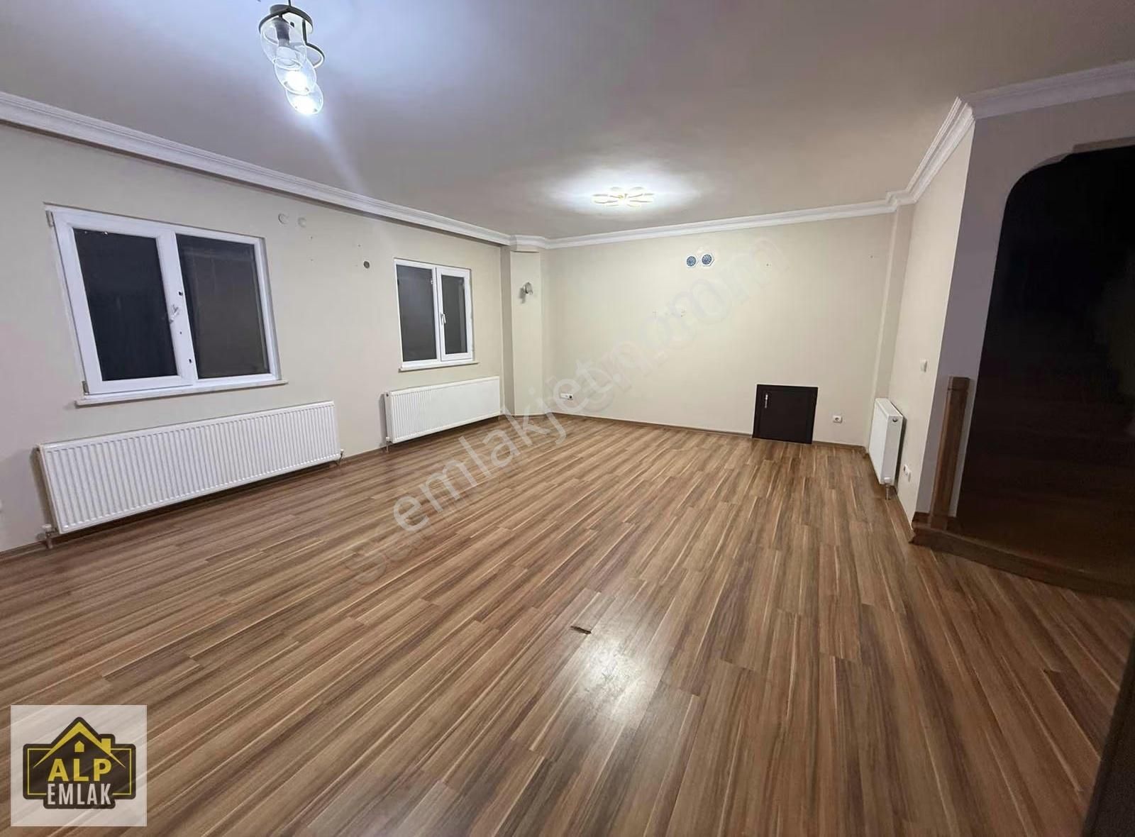 Büyükcekmece Celaliyede 1400 Metre Arsa İcersinde Havuzlu Villa - Görsel 21