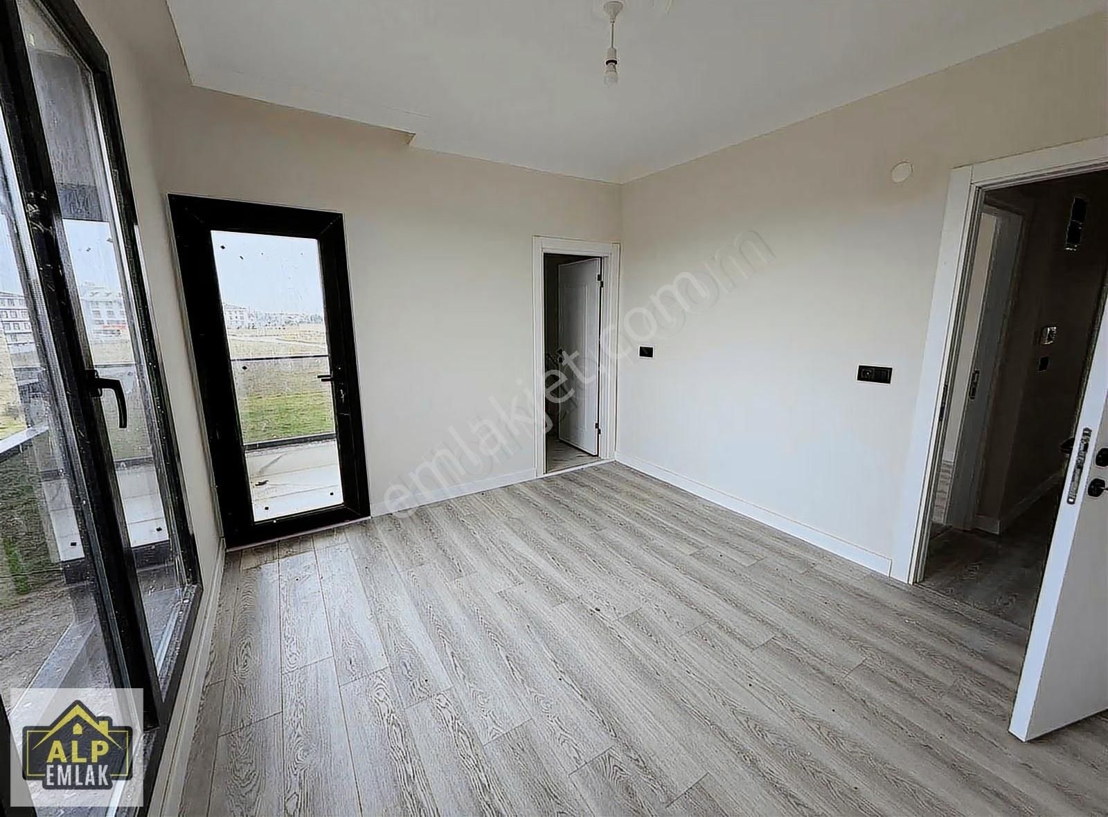 Selimpaşada Full Denizmanzaralı Güney Cephe 3+1 - Görsel 8