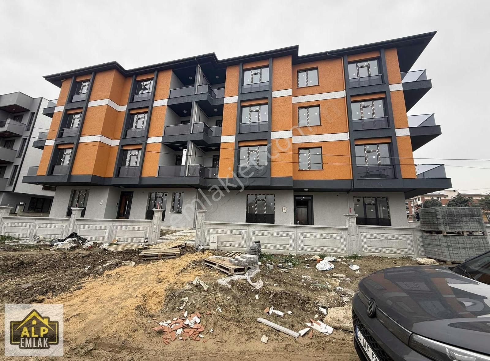 Selimpaşada Full Denizmanzaralı Güney Cephe 3+1