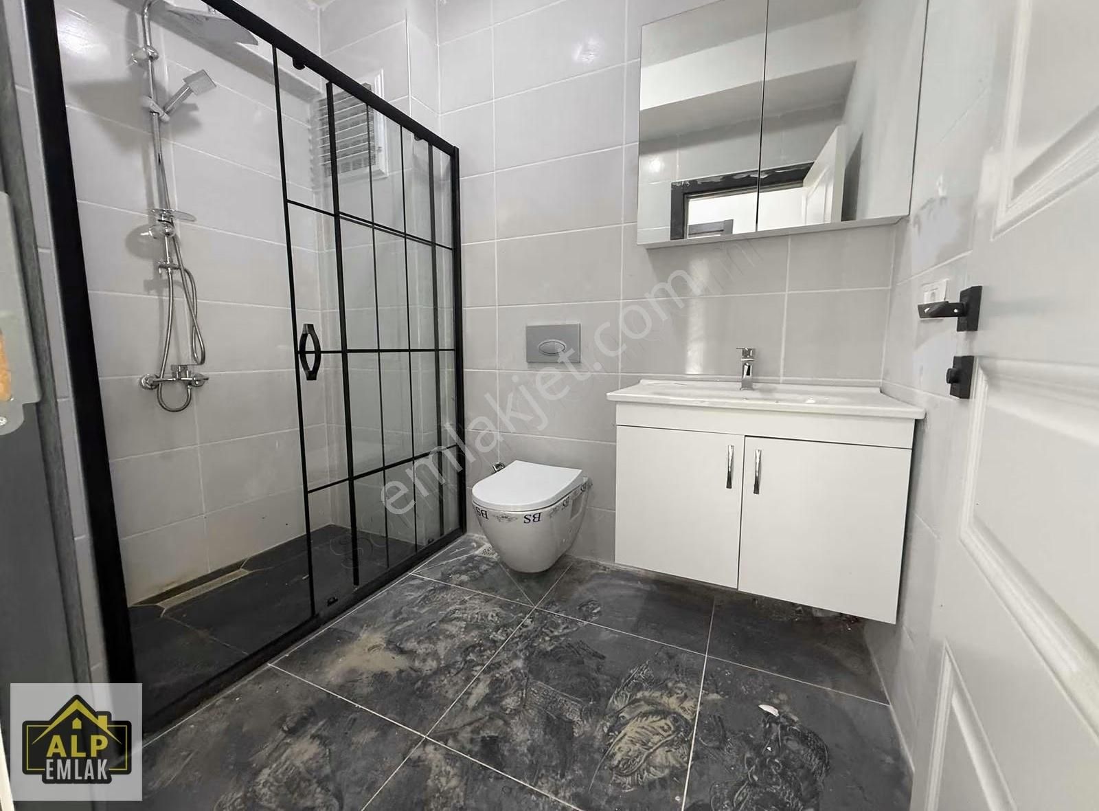 Büyükcekmece Celaliyede Full Deniz Manzaralı Arakat Yeni Daire - Görsel 7