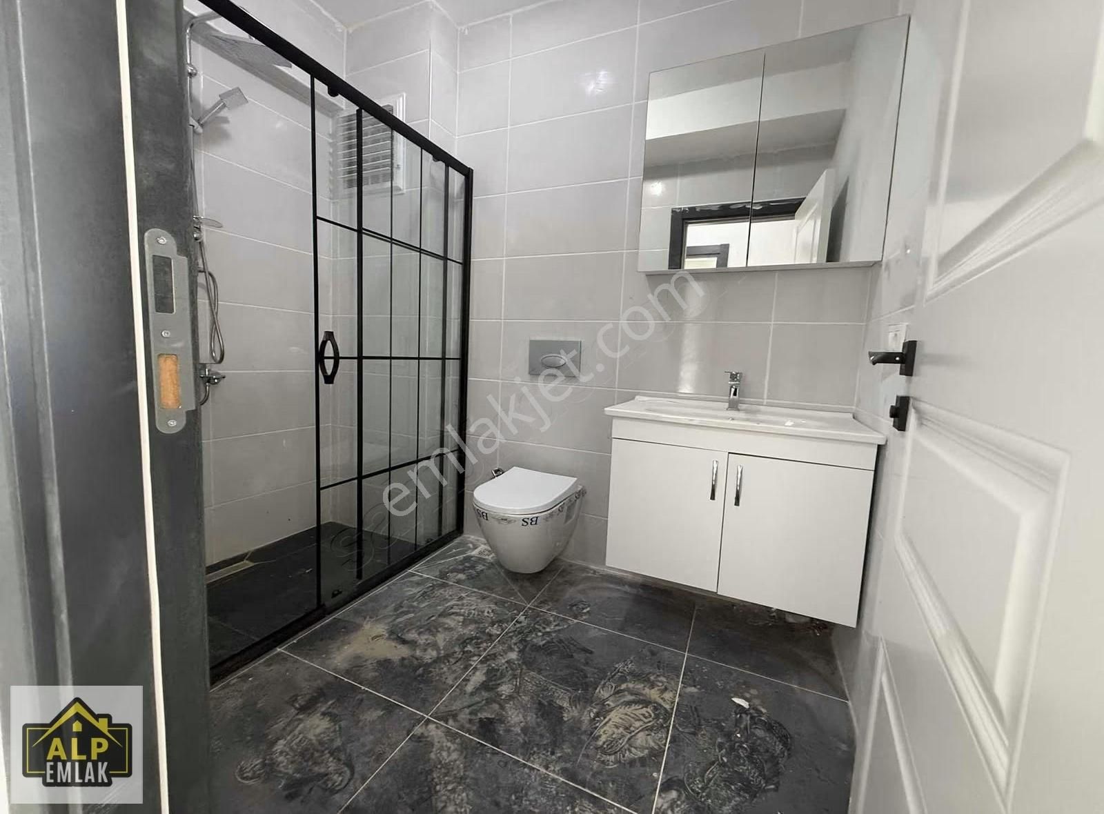 Büyükcekmece Celaliyede Full Deniz Manzaralı Arakat Yeni Daire - Görsel 9