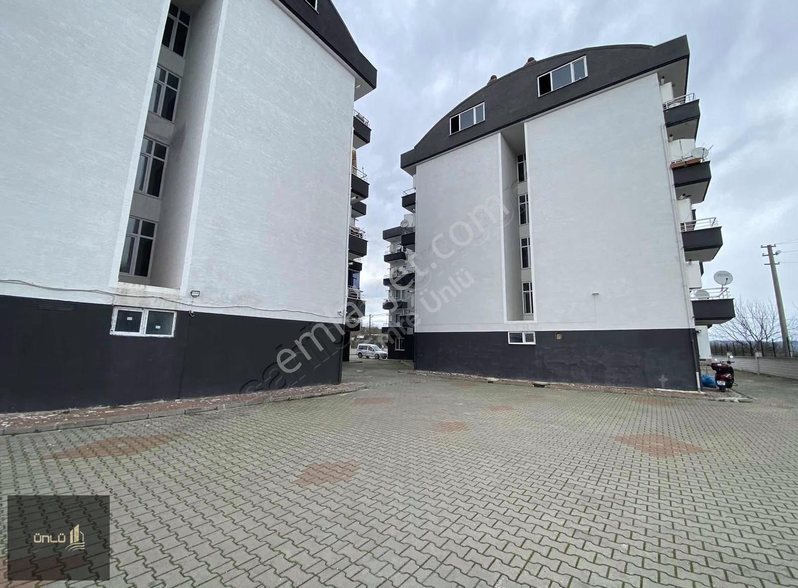 Görükle'de Site İçerisinde Otoparklı Kat Mülkiyetli 1+1 Daire - Görsel 3